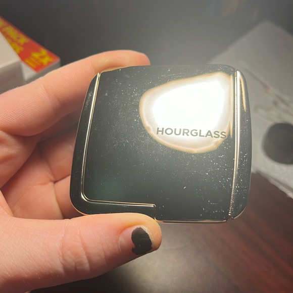 Hourglass | Makeup | Hourglass Ambient Lighting Blush Diffused Heat ...